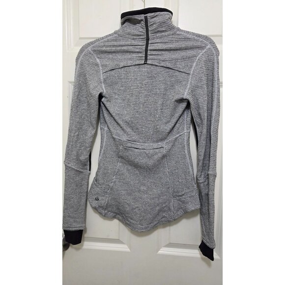 Lululemon Athletica Women's 2 Base Runner Gray & Black High-Neck Pullover Jacket - Picture 3 of 9